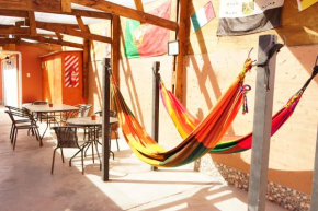 Отель Hostal Campo Base  Сан-Педро-Де-Атакама